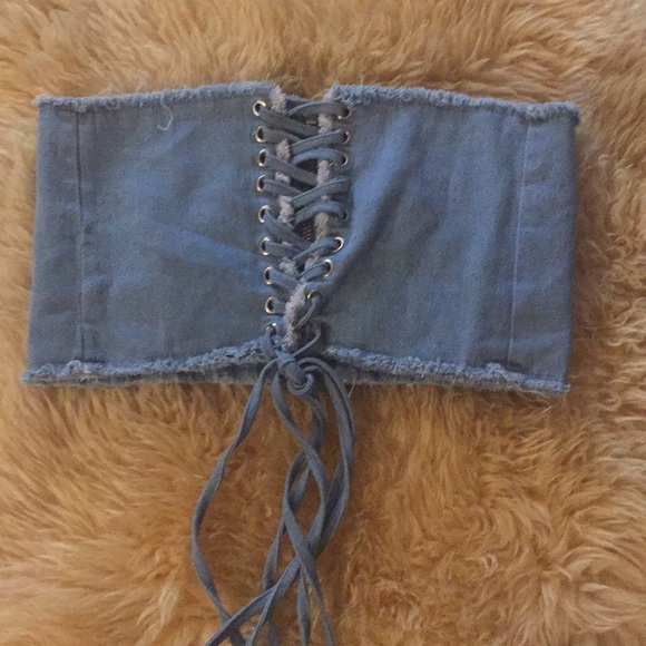 Missguided corset belt. Worn once - Picture 2 of 4